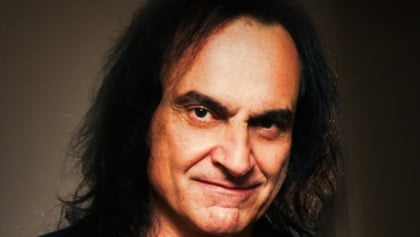 VINNY APPICE On Why He Hasn't Been Inducted Into ROCK HALL: ''Cause They're A Bunch Of F***in' A**holes'